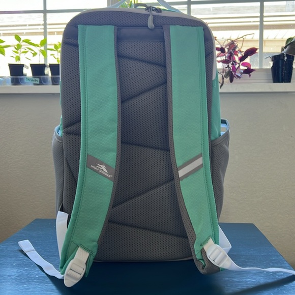 High Sierra Swoop SG Backpack Aquamarine and White. Fits 17” Laptop - Picture 10 of 13